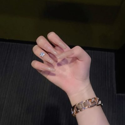 xB3eOLRQZ7Thync's profile picture. 