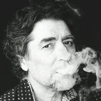 Humilde divulgador de la obra del maestro Joaquín Sabina.
Encontrarás un poco de erotismo, poesia, citas literarias, fotos, viajes.
Me gusta cocinar 😃