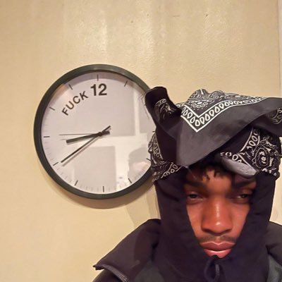 ronterrii's profile picture. GVo.