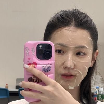 stephenkyle07's profile picture. see bar shake it