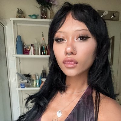 xxxbunnxy's profile picture. needing me a finsub who is worthy of my presence. $tammiemadison6 on cashapp.