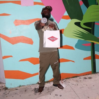 Qu3z3queze's profile picture. “ IF YOU THINK IM HERE TO PLAY AROUND WIT YALL …… GODDD DAM-MIT IM NOT” #B@F#WYUAU