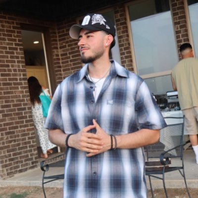 DiazShinn's profile picture. I’m just out here