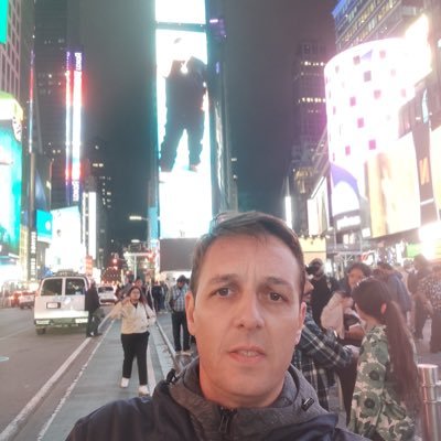 sebacanteli's profile picture. Misiones, Jujuy, Tucumán, Rosario y otra vez en Tucumán. Casado con @mariglianomar y con dos hermosos hijos.