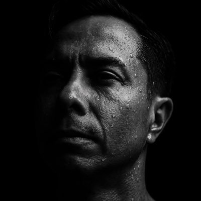 Lic Sistemas (Unix-Linux). 52 años. Me gusta: cine,teatro,conciertos,leer,una buena charla
