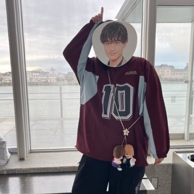 u__mks's profile picture. 結局はおもしれぇ男