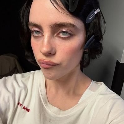 joisis120's profile picture. 