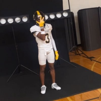Forney High school ‘26 | WR | Track | 6’0’’ 160lbs | Number: 4695869476 | Email: Prestonajackson05@gmail.com | 3.7 GPA |