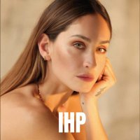 Infos Helena | Fan Riserva (@infoshelena_) 's Twitter Profile Photo Infos Helena | Fan Riserva (@infoshelena_) 's Twitter Profile Photo