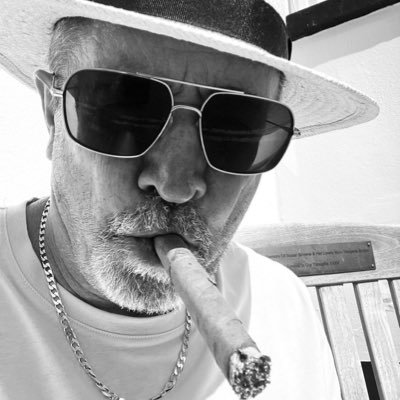 Admiral, Billy Van Shrimper ๐ฆ๐ฆ๐ฆ๐ฆ Profile