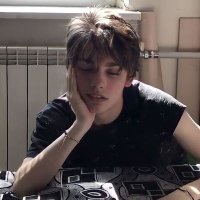 pꪱᥱtɾ᥆ ☾ (@luvbambis) 's Twitter Profile