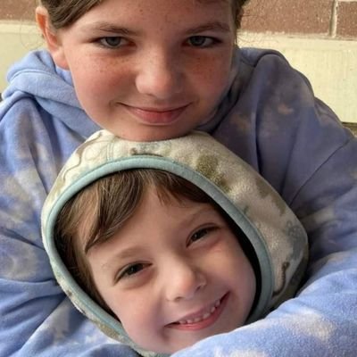 Retired SLP/Teacher, Lupus Warrior. I now relax with my 2 kids/ grandkids #Pulteteammate/#412 Family Member/#MarcusLemonis
