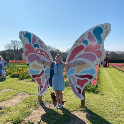 B.Ed Early Years Specialist Teacher NPQSL~NPQEYL~NPQSEN. 20yrs Experience (2-7yr olds). Ofsted Outstanding Provision~ NCETM Local Leader Maths Ed. Views my own.