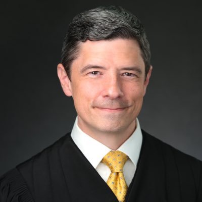 Honored to serve Texas on the Supreme Court (#SCOTX). Husband, father, Eagle Scout, violinist, and career appellate litigator. #appellatetwitter