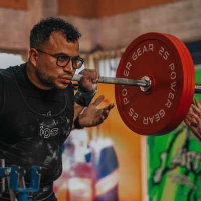 Entrenador de alto rendimiento Multideporte 🧠 🇻🇪 en 🇮🇹 S&C & Fútbol ⚽️ Papá con propósito