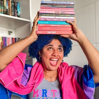 ela/dela 🩷 prefeita bissexual 🩷💜💙 venha pra #maratonabissexual 📚 foco na Twitch e crio pro YouTube.
muitos links importantes 👇🏾