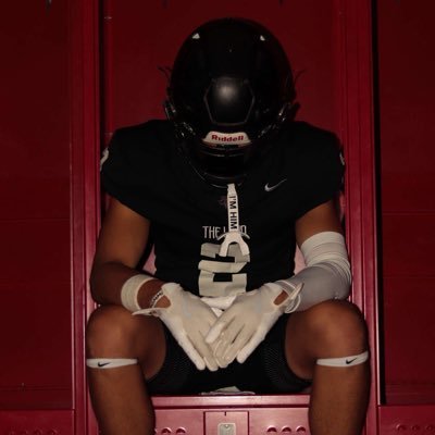 26niblettk's profile picture. |LEVELLAND HIGHSCHOOL| |WR/SS| |Class of 2026| |ATH| #2