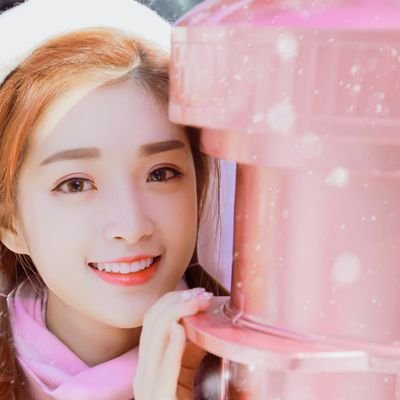 rovan77832's profile picture. 