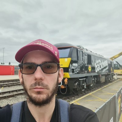 Transport Enthusiast (Buses, Trams & Trains)
https://t.co/vVAo0pvKzr
https://t.co/FBUFkvGpDG
https://t.co/be5B0UzZ6j