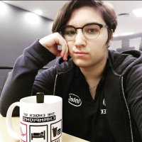julian (@julianvalrez7) 's Twitter Profile