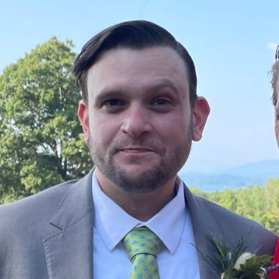 NYC cook, BA: PoliSci @CCNY• MA: International Crime & Justice @JohnJayCollege • Senior Research Analyst @ Nexxus Consulting • Opinions my own He/Him (Big goof)