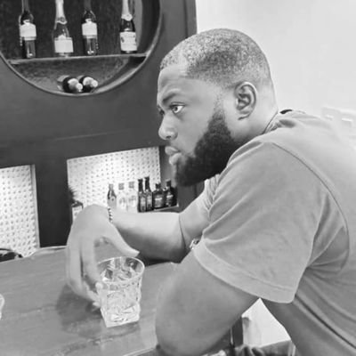A brain 🧠
A Writer 📖
A Music Lover 🎵🎶
A Man utd Fan ⚽
5th Of Picese
An Analyst 💯
Movie 🔌
Xrypto