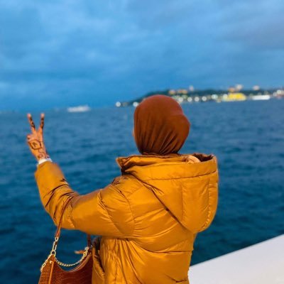 FahimaHassan15's profile picture. 💉🔬 🧪 🧫 👩‍🎓