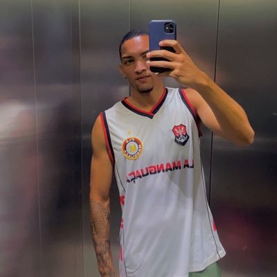 MARACA É MINHA CASA, FLAMENGO É MINHA VIDA, SEI QUE NÃO EXISTE HISTÓRIA DE AMOR MAIS BONITA❤️ @Flamengo @FlaManguaca