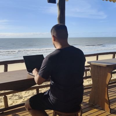 RafaTecXR's profile picture. 🇧🇷I work mostly with threejs-related projects.