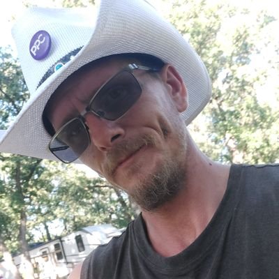 🇨🇦 🇮🇪🚜🤠 A Working Patriot. Cowboy trapped in Winnipeg. Rebel Political Commentator. Rebel by Nature. Open Your Eyes 🤠🇨🇦 🇮🇪🚜
