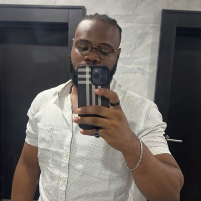 thetobiwealth's profile picture. Building cool stuff that may be useful to humans.