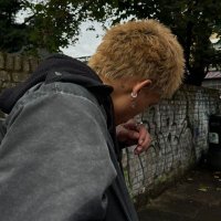 Vektör (@paradoksluk) 's Twitter Profile