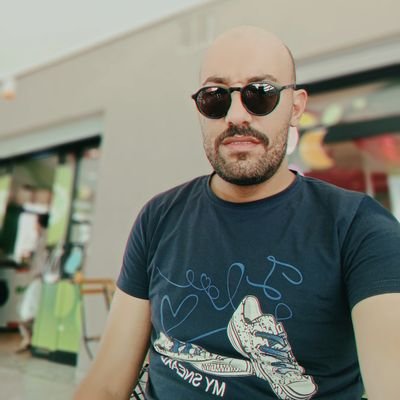 ليس بمقدورنا
أن نرتفع إلى درجة الملائكه ، لكن المهم أن لا ننزل إلى درجة الشياطين
