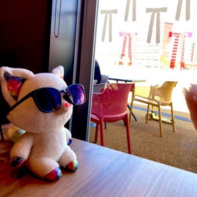 ただのフリーランスデザイナーママ / 好きなことして暮らしたい / SNSの繋がりで仕事仲間を増やし中✨/ クリエイターさん繋がりましょう‼️