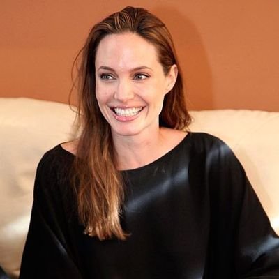 PrivateAngelin0's profile picture. stay safe y'all love you ❤️