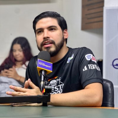 Abogado | Emprendedor | Amante de la política | Columnista de opinión | «Memento homo»