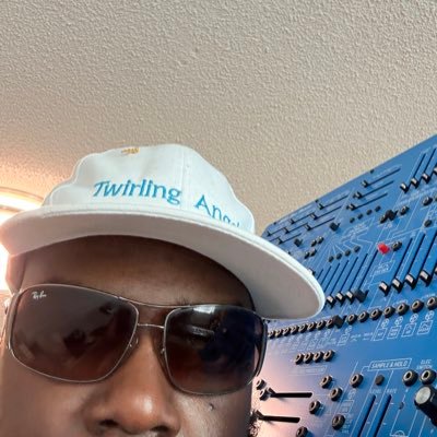 NO TIME TO EXPLAIN OUT NOW https://t.co/hCloNL9fIo I stream sometimes @ https://t.co/gaGjvwyjyE