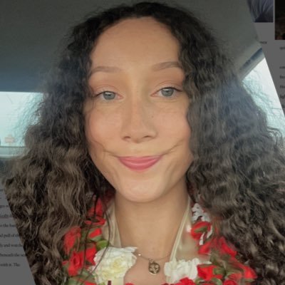 believer of impossible things | fantasy writer | kanaka | she/her | 🦋 https://t.co/8xmx1wM5XX