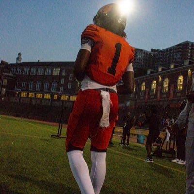 CLASS OF 2027 || 6’3 190 || 3⭐️Wr/Db | | 4.2 gpa || WITHROW UNIVERSITY HS (OH) HC: @Coachberry3211 OC:@charliemqb 𝑨𝒕𝒉𝒍𝒆𝒕𝒆 ✞ GOD CHILD ☦️ #ᴀɢᴛɢ ⭐️