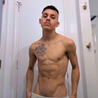 🇵🇷 Porn Actor | Dom Verse | AAPMOVIES x Apollocasting | IG: @fredymartinooo | owner @ThePapiLeche