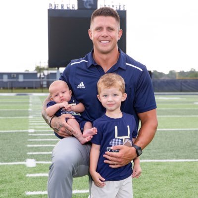 Family Man ♥️ Defensive Line Coach @BakerHSFootball #SWARM #LiveByTheHive 🐝