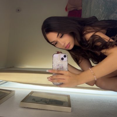 DominiqueBarone's profile picture. LLZ💜