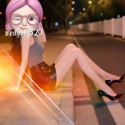 028原创颜值夫妻,夫人 172大长腿,性感御姐反差人妻,私下超级反差,丝袜高跟爱好,分享日常穿搭,欢迎素质实力单男,有想法请礼貌私信注明来意(口嗨意淫勿扰)不玩其他平台,注意不要受骗,更多精彩在唯一私密号@cdyzfq520