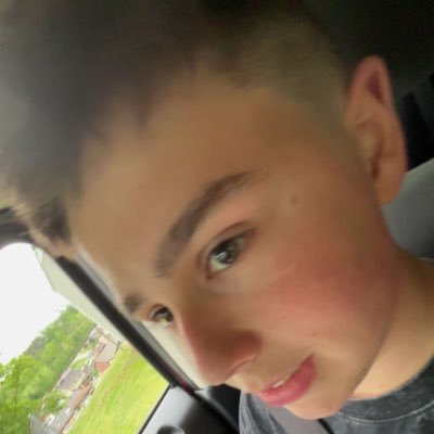 16 Y/O | Retired | Come follow me on twitch: https://t.co/qo6oG7xcpU