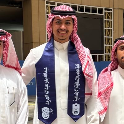 بكالوريوس اعلام PR @_ksu | عضو مجلس إدارة @SFKSU |الفائز بجائزة الطالب المثالي 2025 |مقدم محافل ومؤتمرات | مهتم بالقيادة والاتصال المؤسسي