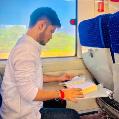 ihemantdahiya's profile picture. ⚡️नवोदयन ‘19⚡️।।  Delhi ।। Learning …