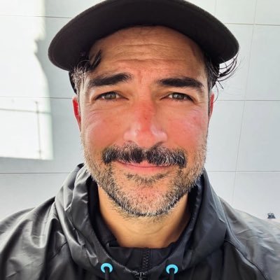 Actor, @Refugees @Acnur_es GWA // Embajador de Buena Voluntad. Padre de 2 🦖