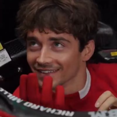 ttloas's profile picture. you can’t spell tsunami without TS