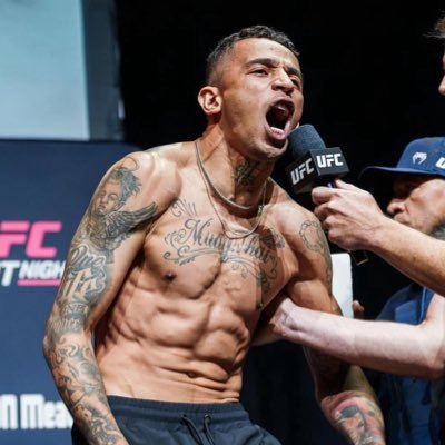 17 | Aspiring MMA Fighter | MMA Enthusiast | Topuria🇬🇪 A.Pereira🇧🇷 Dulatov🇩🇪 Fighting Nerds🇧🇷 BSD🇫🇷 JDM🇦🇺 Garry🇮🇪 Poirier🇺🇸 Sopaj🇦🇱
