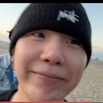 40yo. I'm bangtan noona. I teach my kids superchamchi instead of baby shark. Yoongi my baby . Ot7. We stan and respect all boys in this homestead